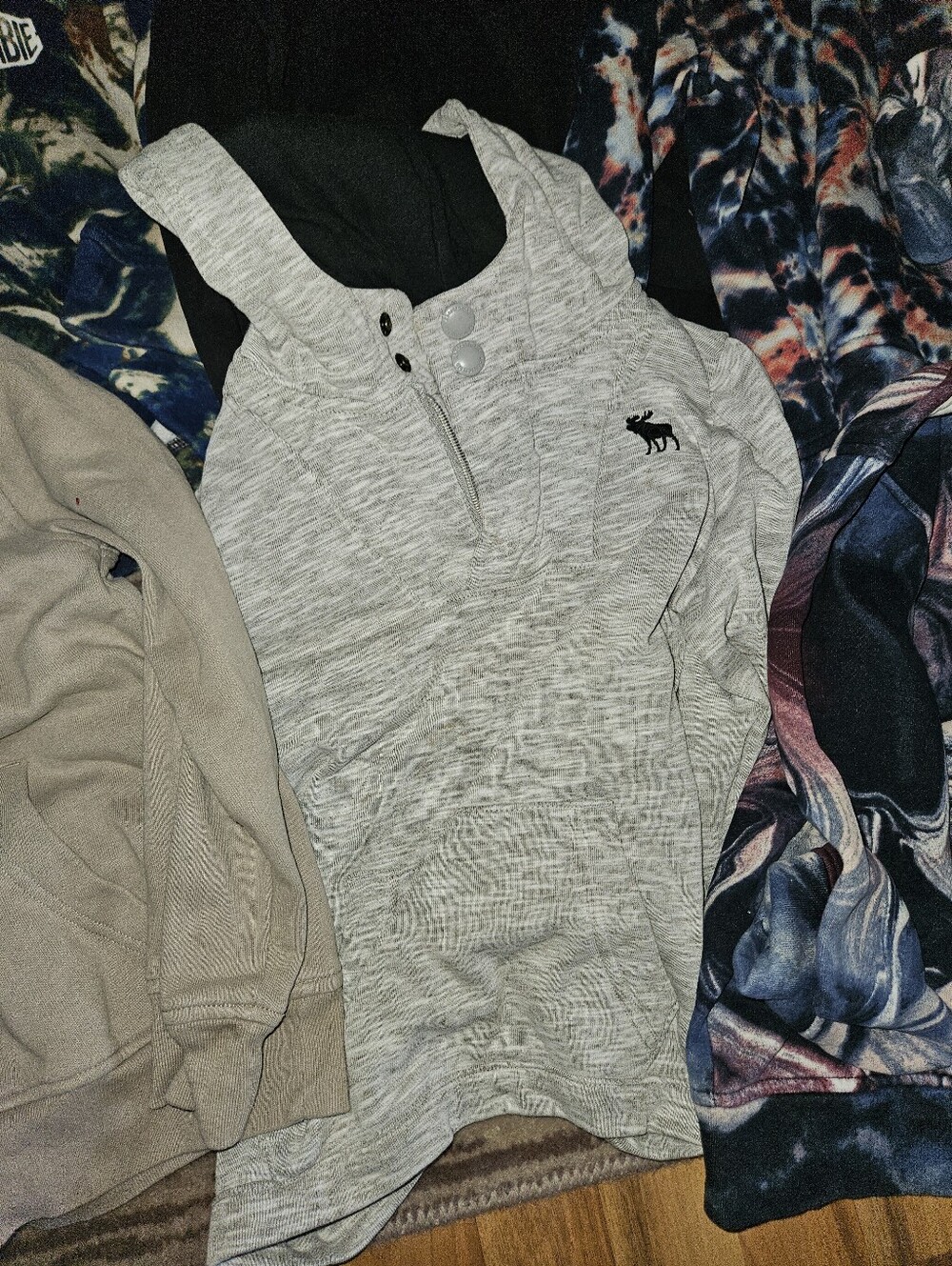 11 Boys Abercrombie Hoodies 7/8 - Picture 3 of 12